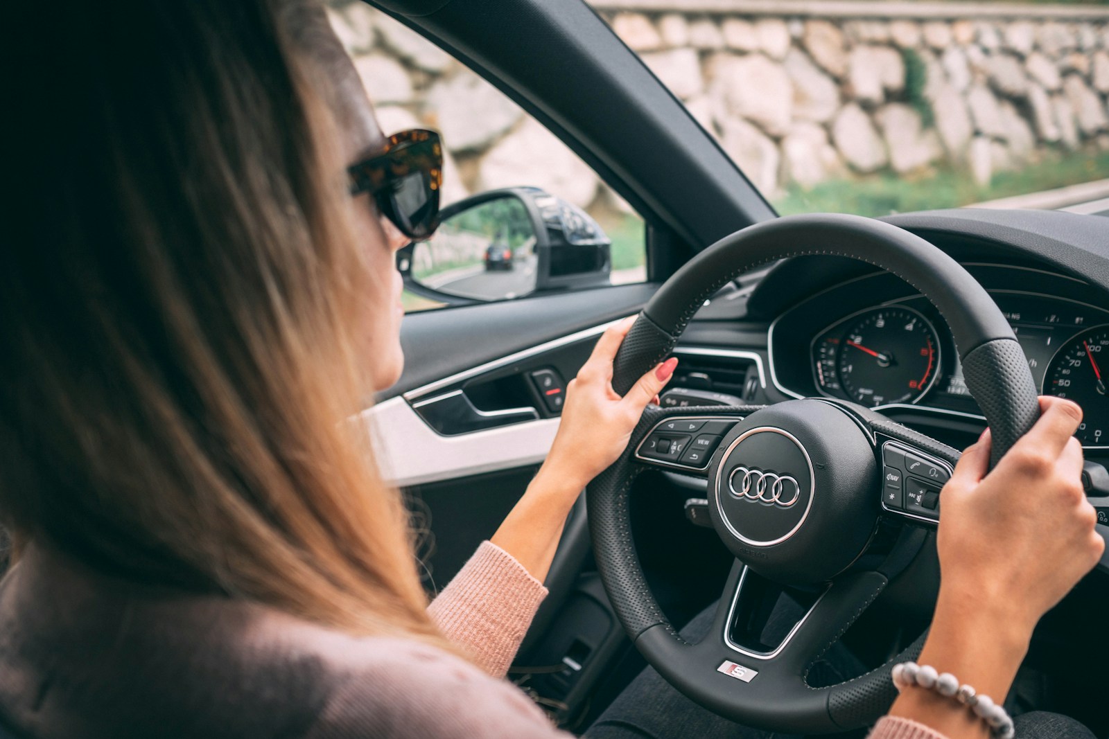 woman driving car, auto